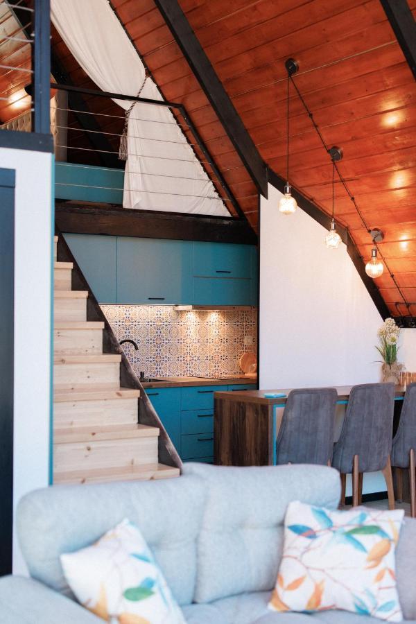 קזבגי Cottage Veranda מראה חיצוני תמונה