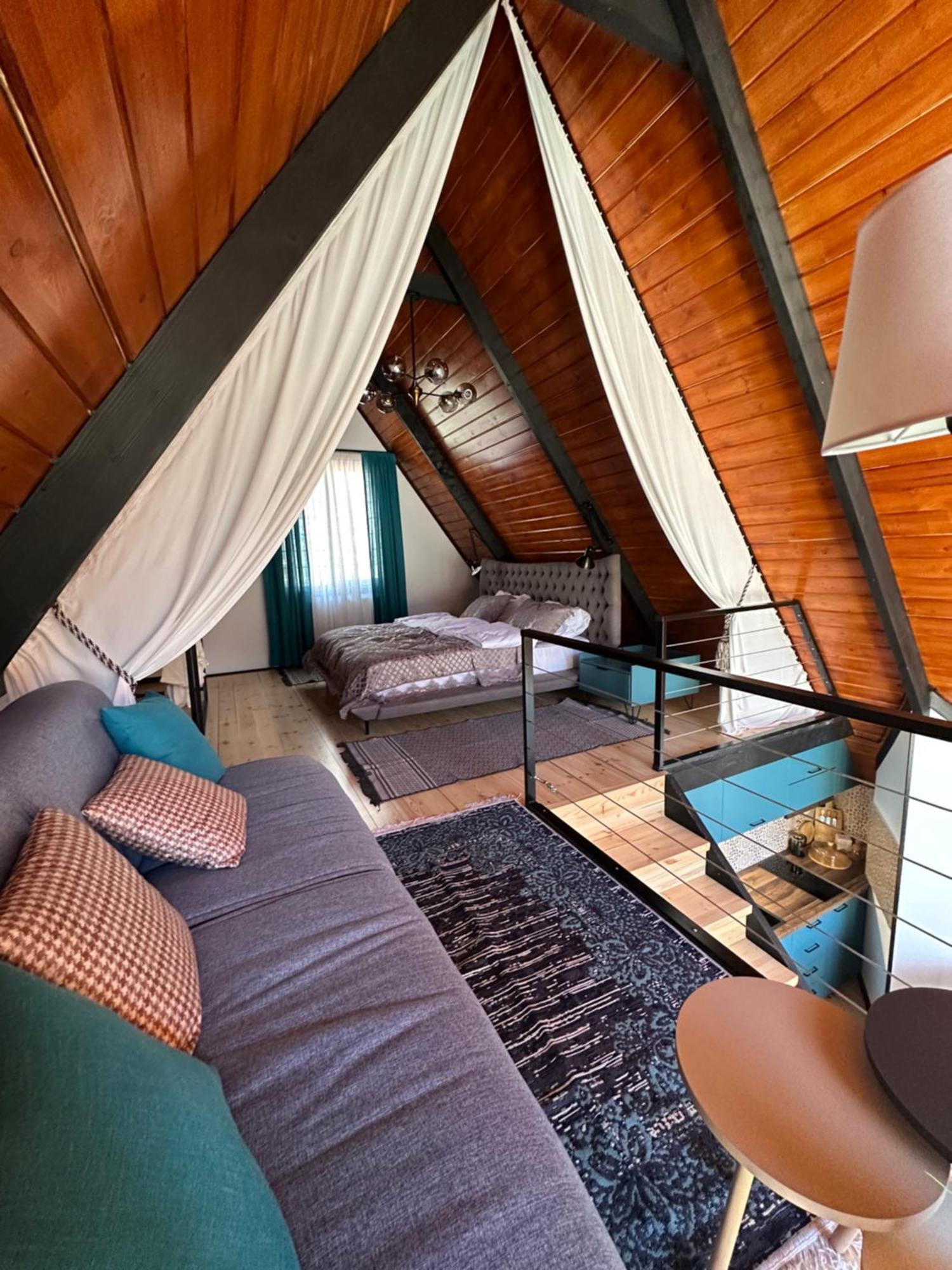 קזבגי Cottage Veranda מראה חיצוני תמונה